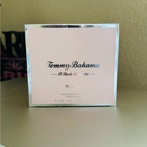 Tommy Bahama St. Barts Eau de Parfum for Women - Pink and Silver